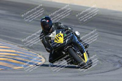 media/Nov-15-2024-CVMA Friday Practice (Fri) [[b142d29251]]/4-Group 4 and Trackday/Session 2 (Turn 10)/